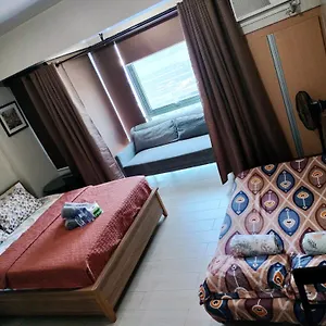 Rqui Condotel Near Airport Pasay